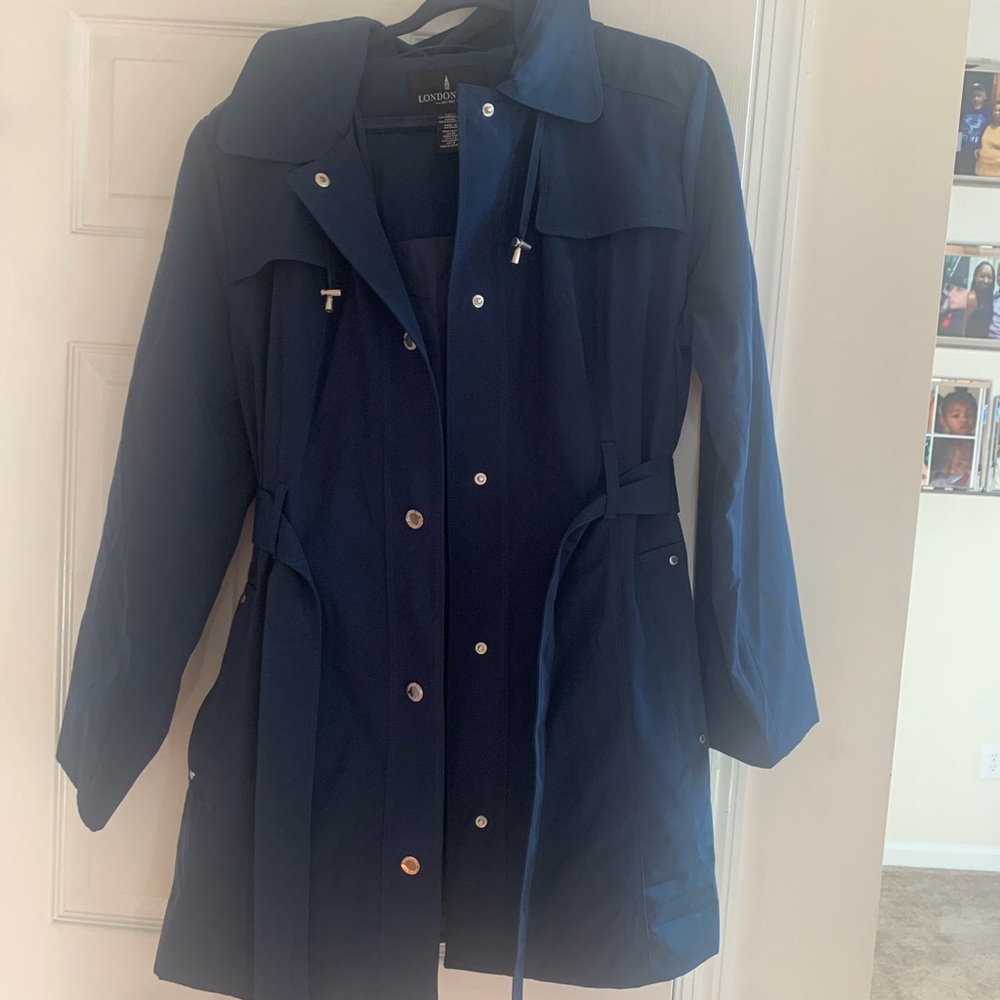Long Fog like new water resistetent jacket 3/4 length